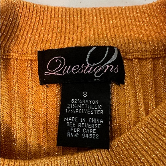 Questions Orange Ribbed Lace-Up Sweater with Front Cutout - Size S - Picture 5 of 9